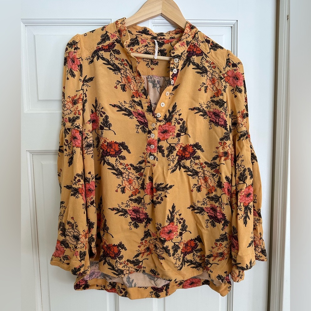 Free People - Floral Long Sleeve Bell Sleeve Button Up Top Small